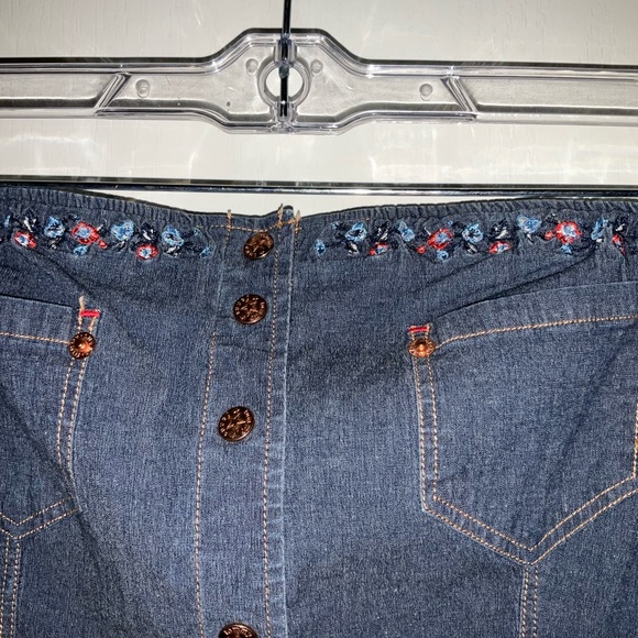 Dress - Picture 3 of 10